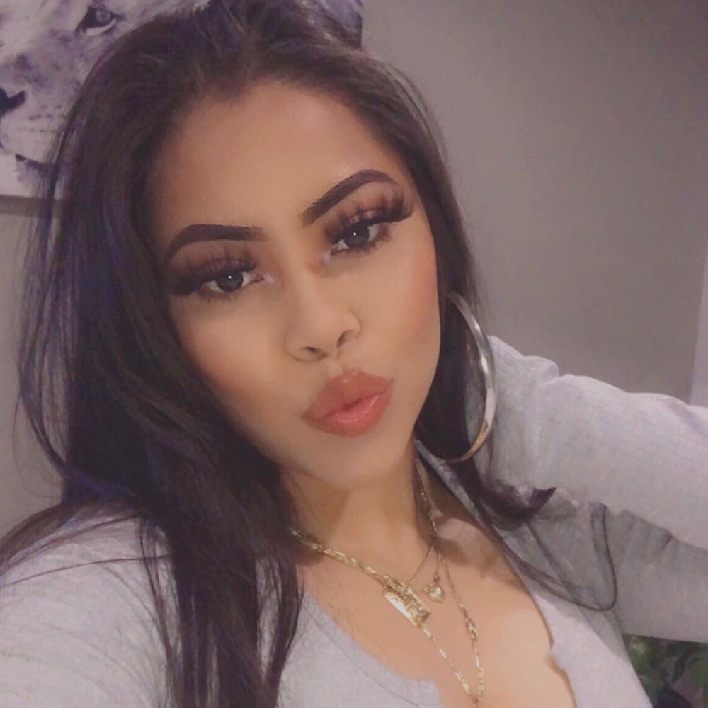 Meet your Posher, Madeline